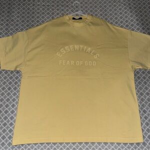 ESSENTIALS FEAR OF GOD YELLOW T-SHIRT
